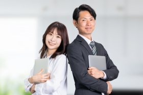 【未経験OK】残業ほぼなし！データ入力メインの一般事務／車通勤OK！（BLNN70407）