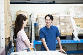 ＜車の運転必須＞未経験OK！カンタン軽作業+データ入力／週4日勤務もOK／なんばエリア（LHA13962）