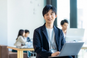 【正社員！年収360-500万円】土木工事・施工に関する事務／男性活躍中★（LHM12906）