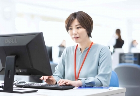 《扶養枠内》月・水・金の週3日勤務／食品会社で営業事務★職場環境Good（LHA13151）