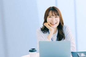 【10時～】未経験OK！ECサイト商品を扱う貿易事務♪（BLSK13442）