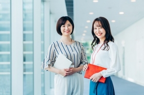 ＼未経験OK／正社員で働く☆保険代理店で損保事務！残業ほぼなし（LHA13079）