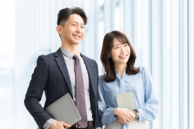 ≪9時～17時≫年齢不問＊資格なくてもOK♪もくもく通関サポート／伏見駅徒歩3分（BLNN13765）