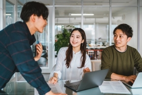 ＜正社員★梅田徒歩圏内＞フランス系企業・貿易事務／年収400～455万円（BLHM14003）