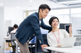 ＜正社員★8-16時勤務＞年齢不問♪一般事務＠大阪市福島区/未経験OK（LHM12663E）