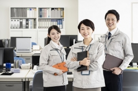 《未経験OK》大手メーカーでカンタン事務／年間休日129日／高槻（LHA14627）