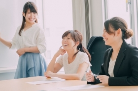 《朝7時半～15時半勤務》食品会社での秘書業務＊JR野田／社員登用あり（LHM14628）